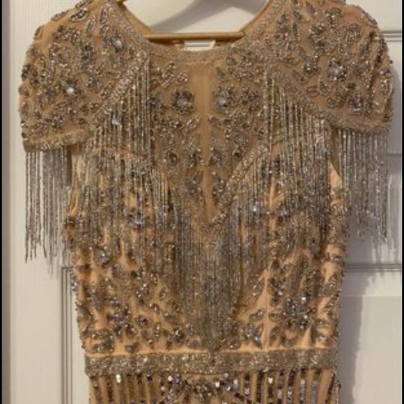 Beaded MacDuggal Size 8 dress - Picture 5 of 10